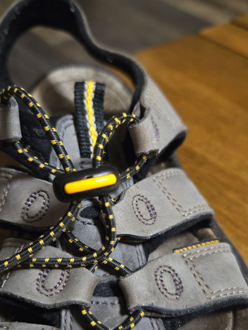 Keen Woman's Newport Sandals Size 7.5 - Picture 12 of 12